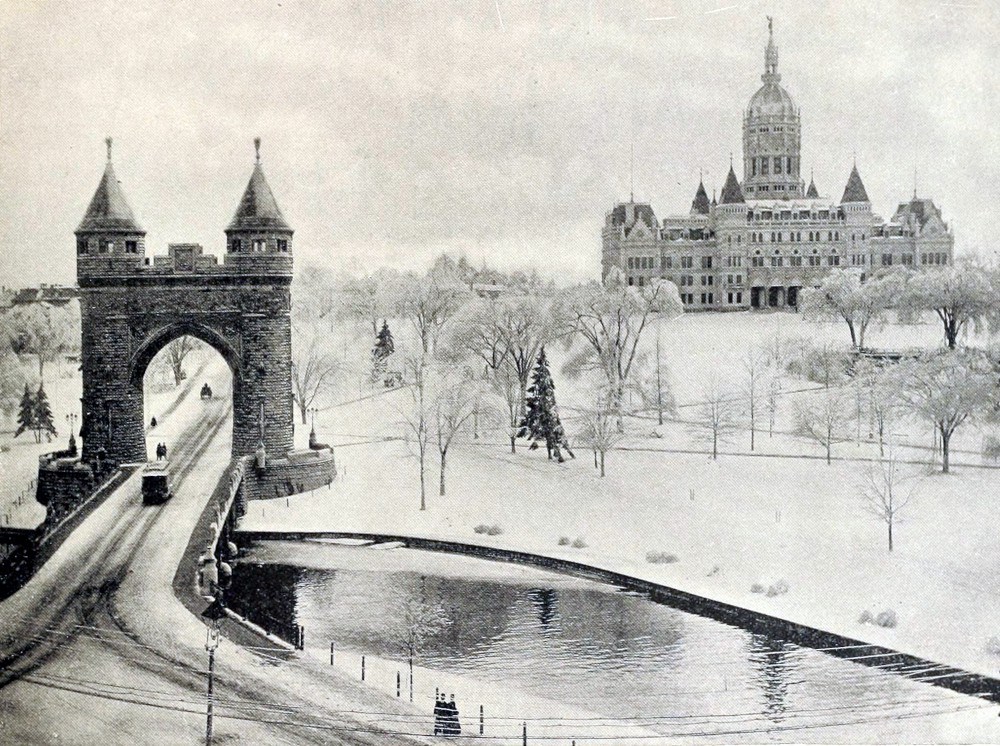 Connecticut State-Capitol & Soldiers and Sailors Memorial Arch, 1895.